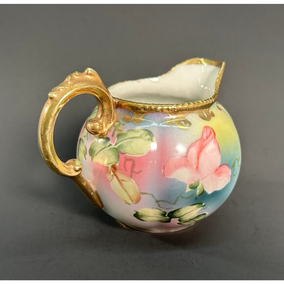 Nippon Cottage Rose Hand Painted Creamer, Gold Trim - VTG Porcelain Table wear - Picture 2 of 6